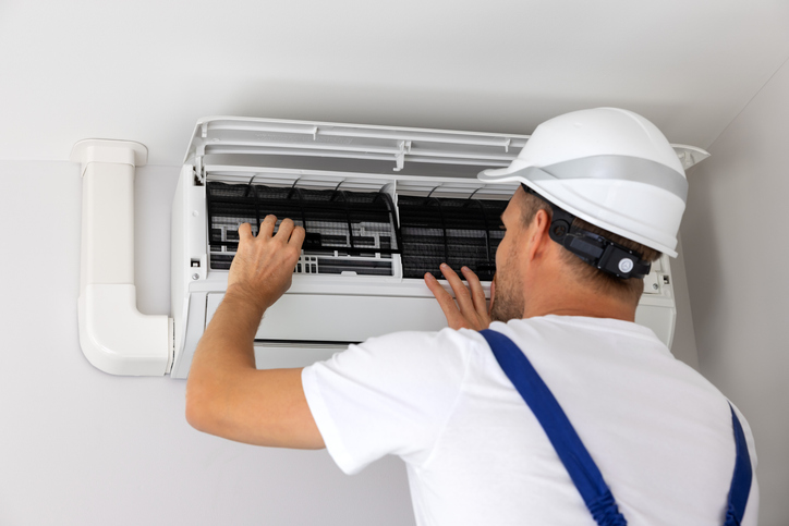 How to Handle AC Maintenance in Older Systems