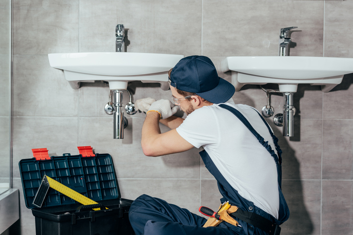 The Ultimate Guide to Hiring a Professional Plumber