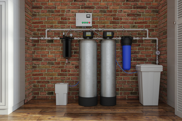 The Role of Water Treatment Filtration in Reducing Hard Water Issues