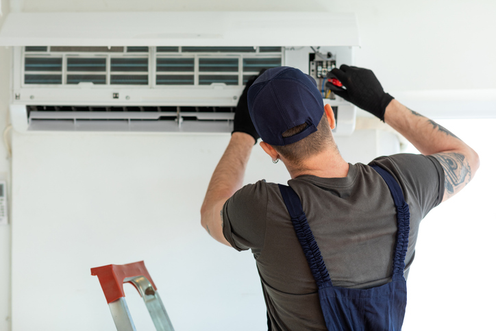 How Emergency AC Service Can Prevent Heat-Related Health Risks